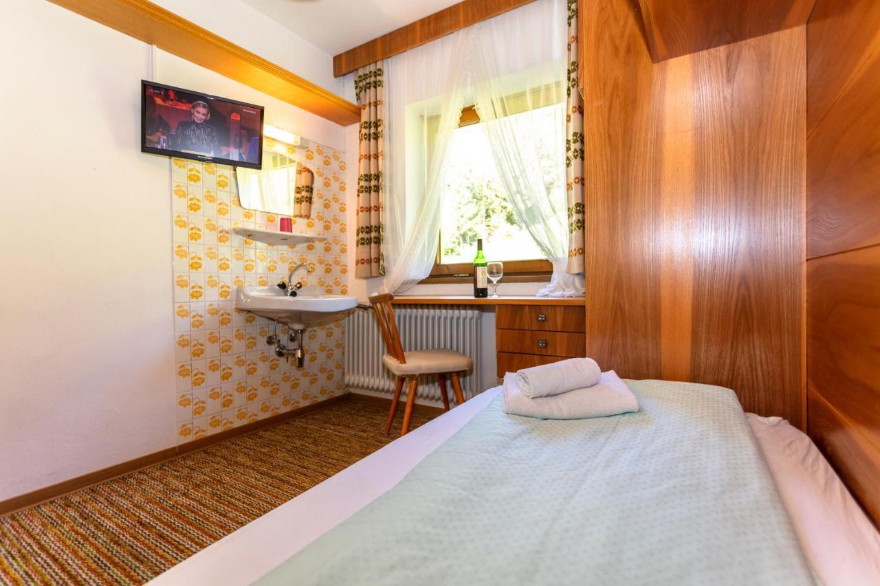 Ferienhaus Berger ミッタージル エクステリア 写真